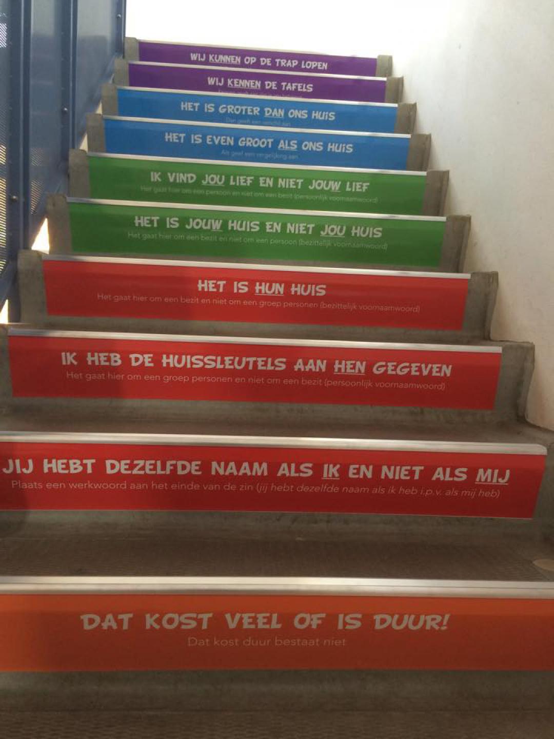 Saltoschool Eindhoven kiest niet alleen rekenen maar ook taal op de trap saltoschool eindhoven taaltrap taalregels op de trap trapleren 